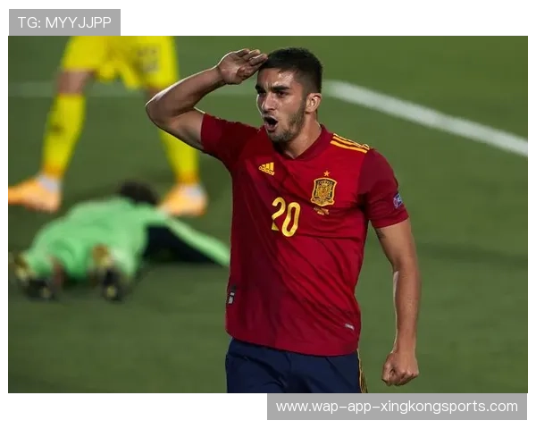 费兰托雷斯抢点垫射成功，巴萨边线火力愈加集中